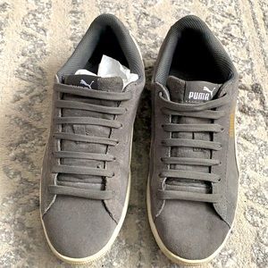 Women’s Puma sneakers